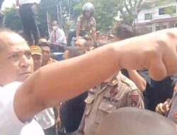 Pro-kontra penataan Pasar Shopping Center Kota Metro